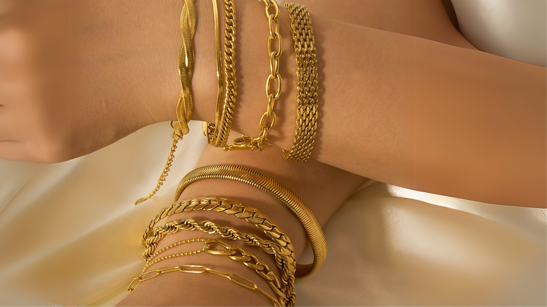 The Ultimate Guide to Styling Gold Jewelry