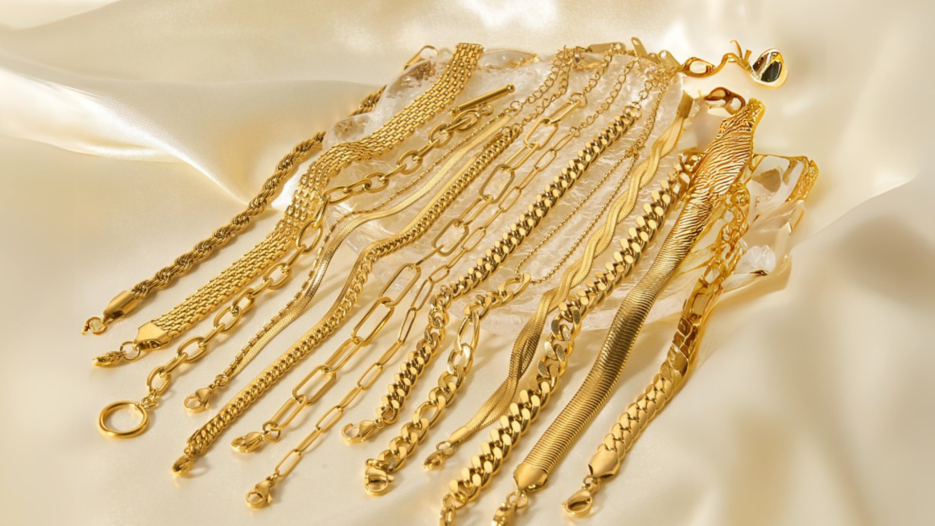 3 Simple Tips to Care For and Store Your Jewelry