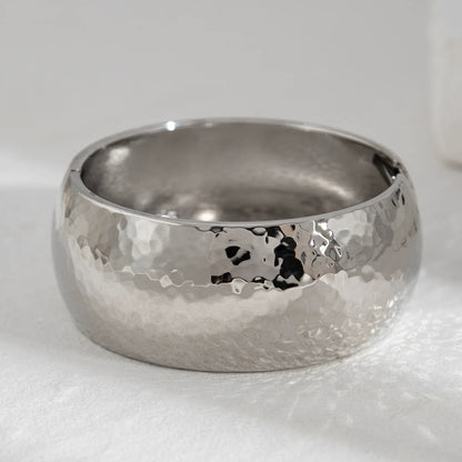 Solara Bangle
