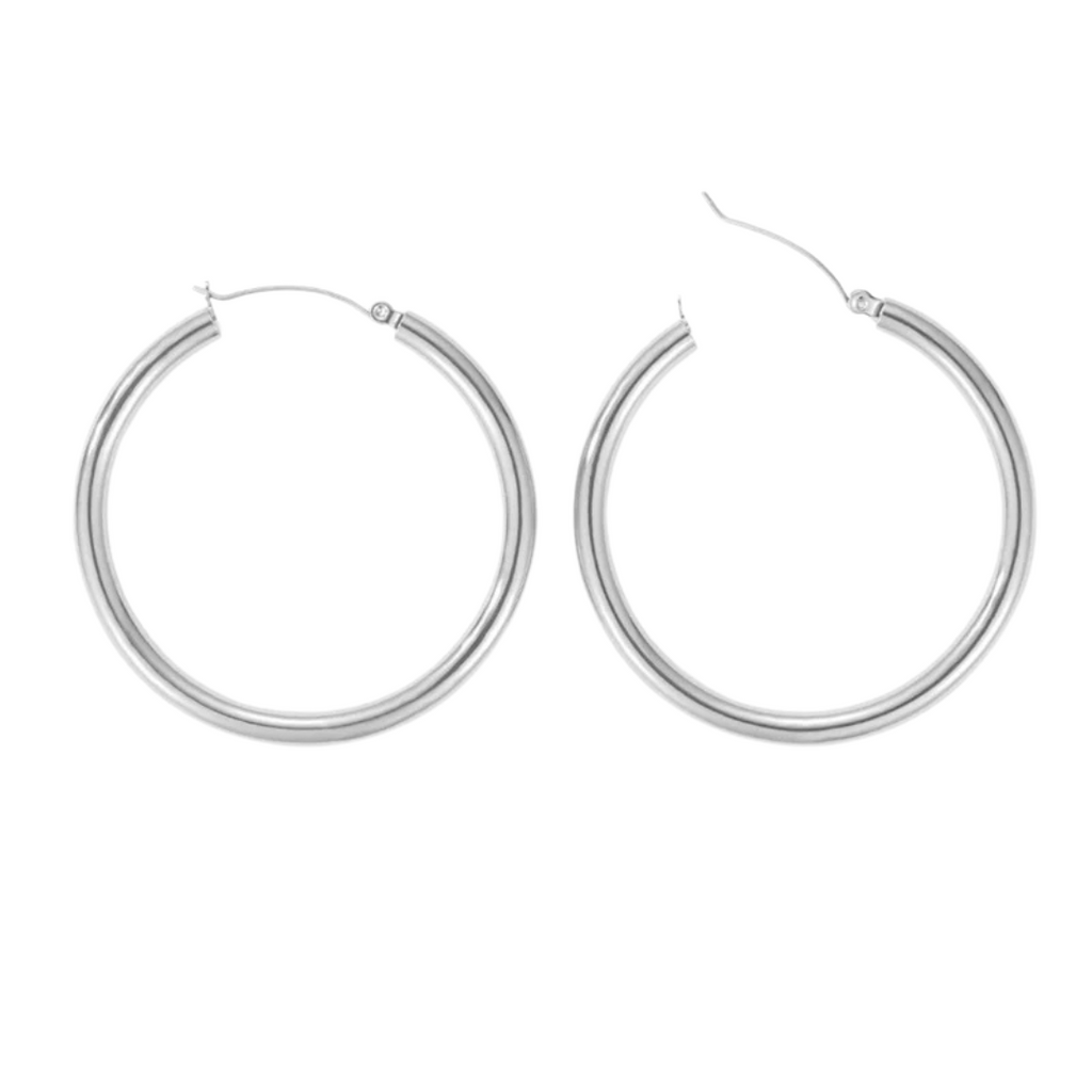 Sleek Scale Earring Stack