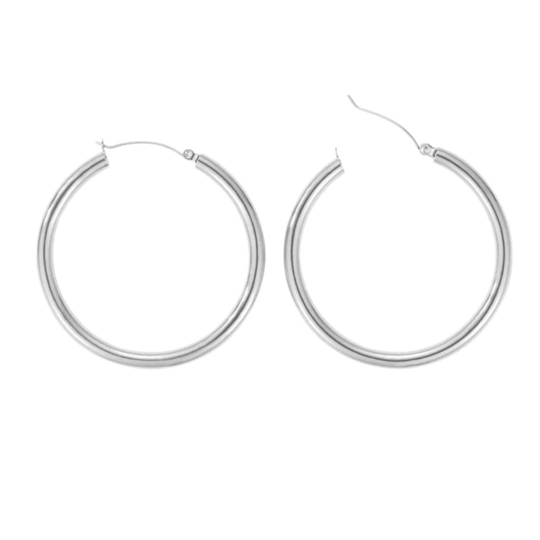 Sleek Scale Earring Stack